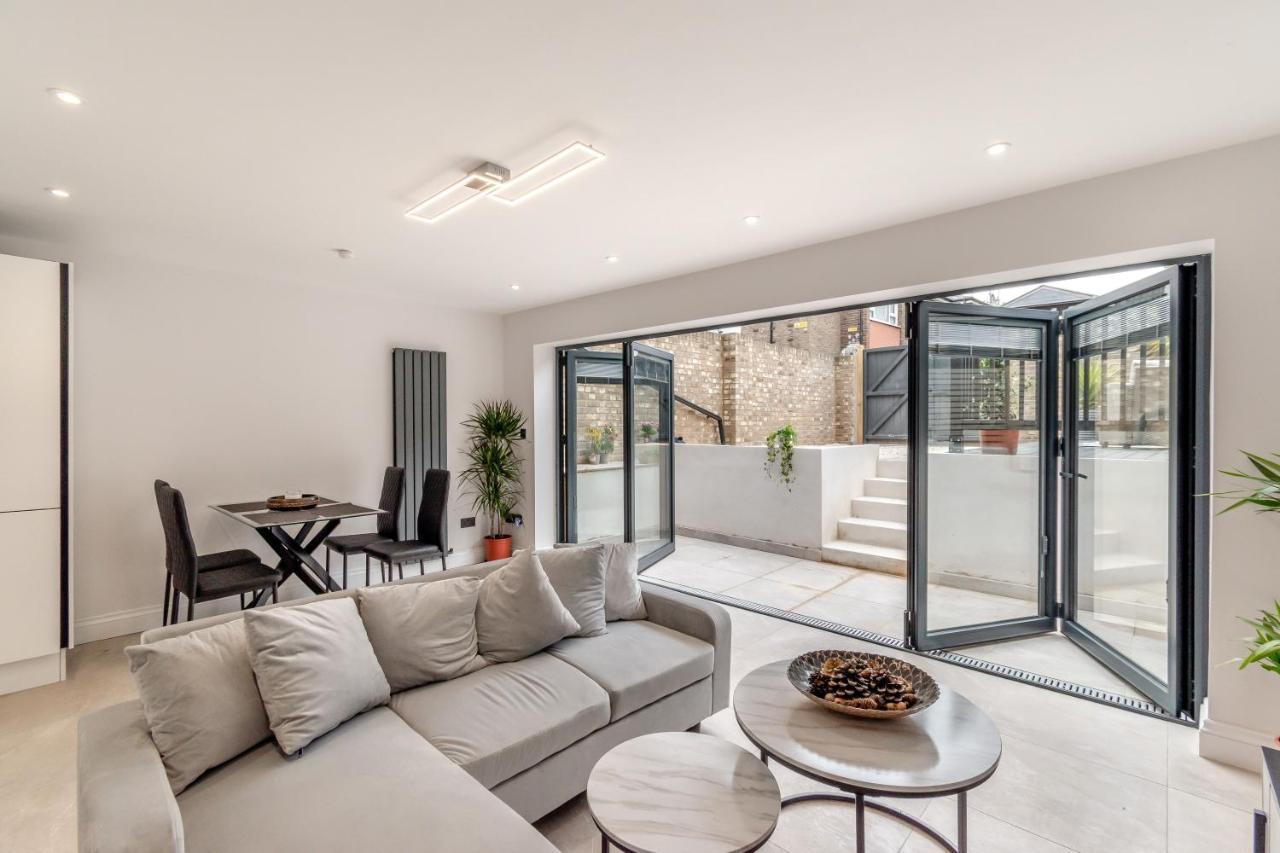 伦敦Modern Garden Flat With Private Parking公寓 外观 照片