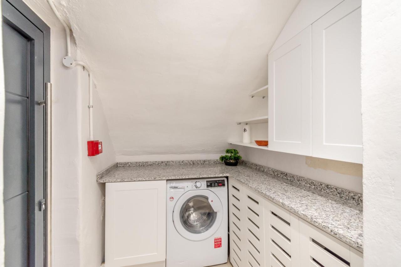 伦敦Modern Garden Flat With Private Parking公寓 外观 照片