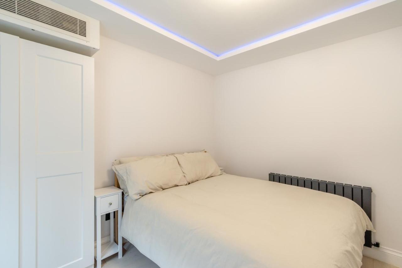 伦敦Modern Garden Flat With Private Parking公寓 外观 照片